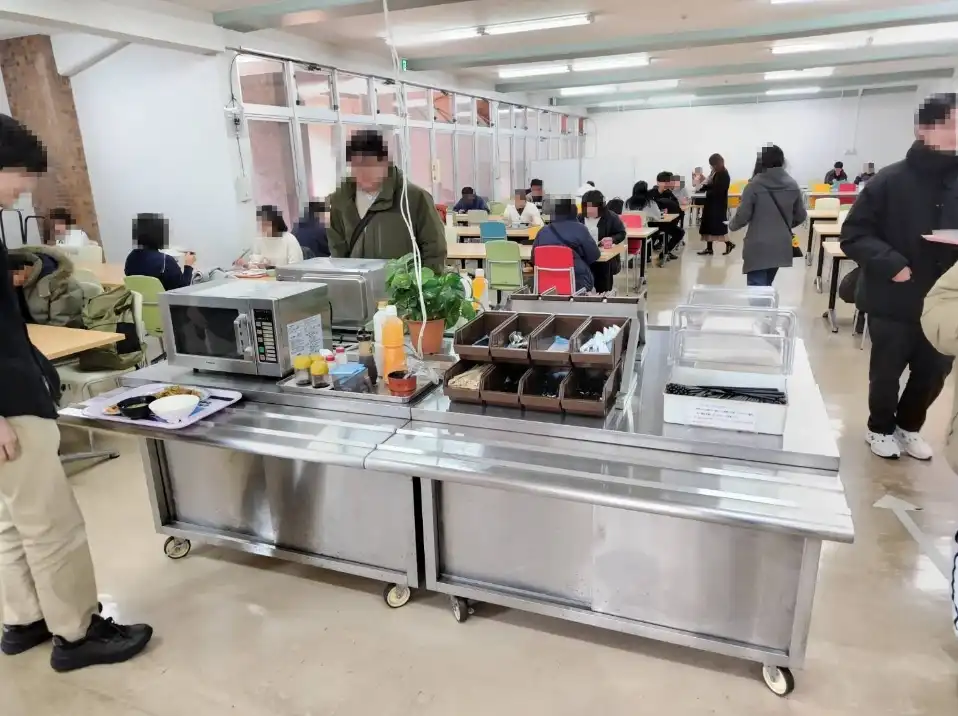 image.png (953.6 kB)